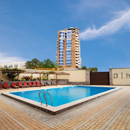 Bien Hotel Yerevan Ngoại thất bức ảnh