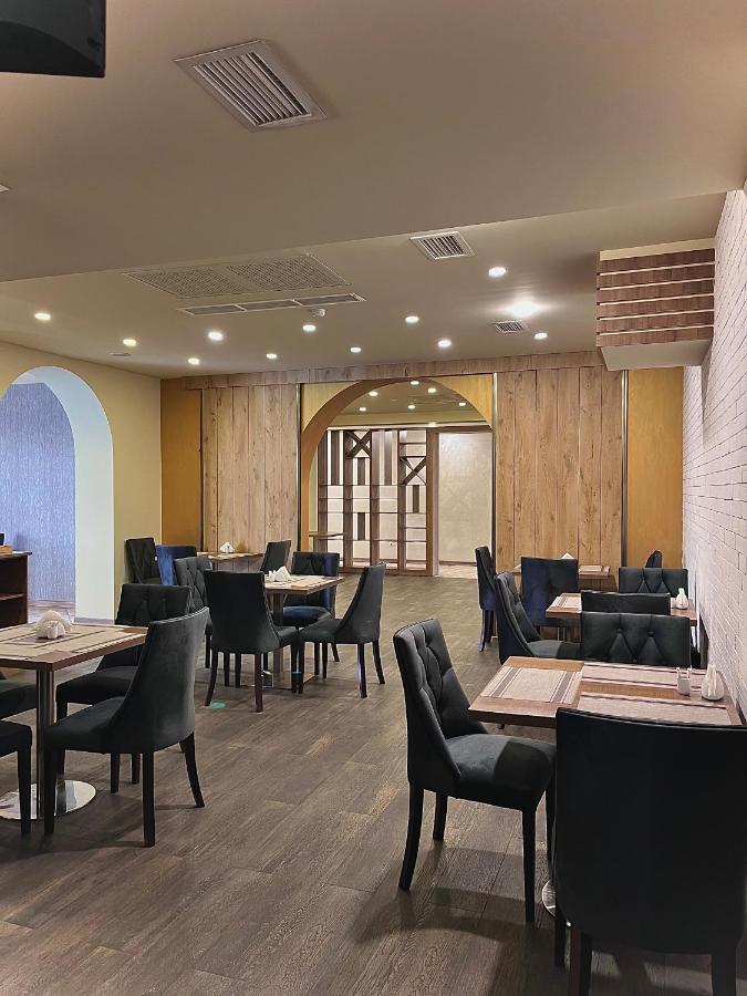 Bien Hotel Yerevan Ngoại thất bức ảnh