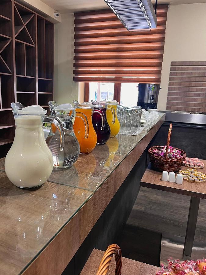 Bien Hotel Yerevan Ngoại thất bức ảnh
