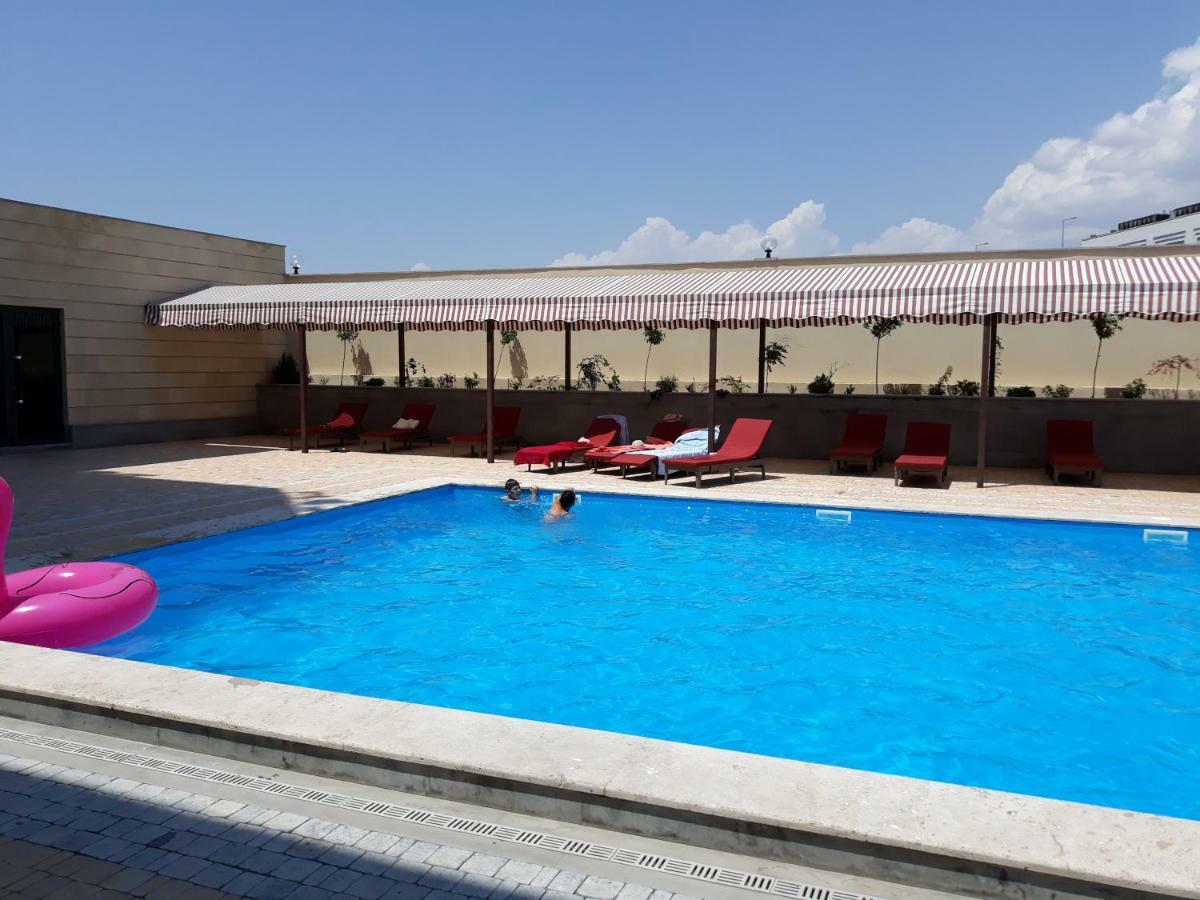 Bien Hotel Yerevan Ngoại thất bức ảnh